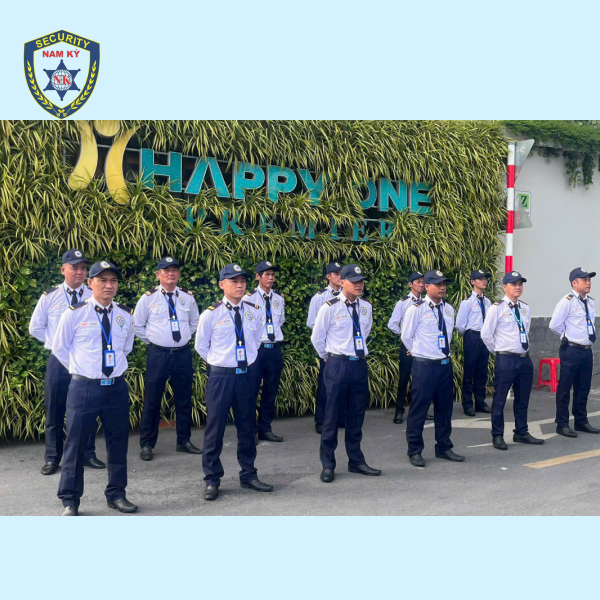 Nghề bảo vệ cần bạn có sức khỏe tốt và ý thức kỷ luật để có thể hoàn thành công việc 