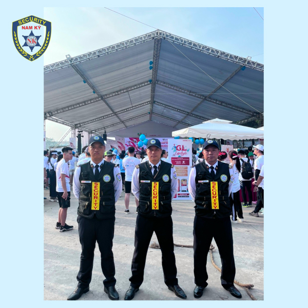 Công ty chú trọng rèn luyện kỹ năng mềm, xử lý tình huống, làm việc nhóm và điều phối an ninh