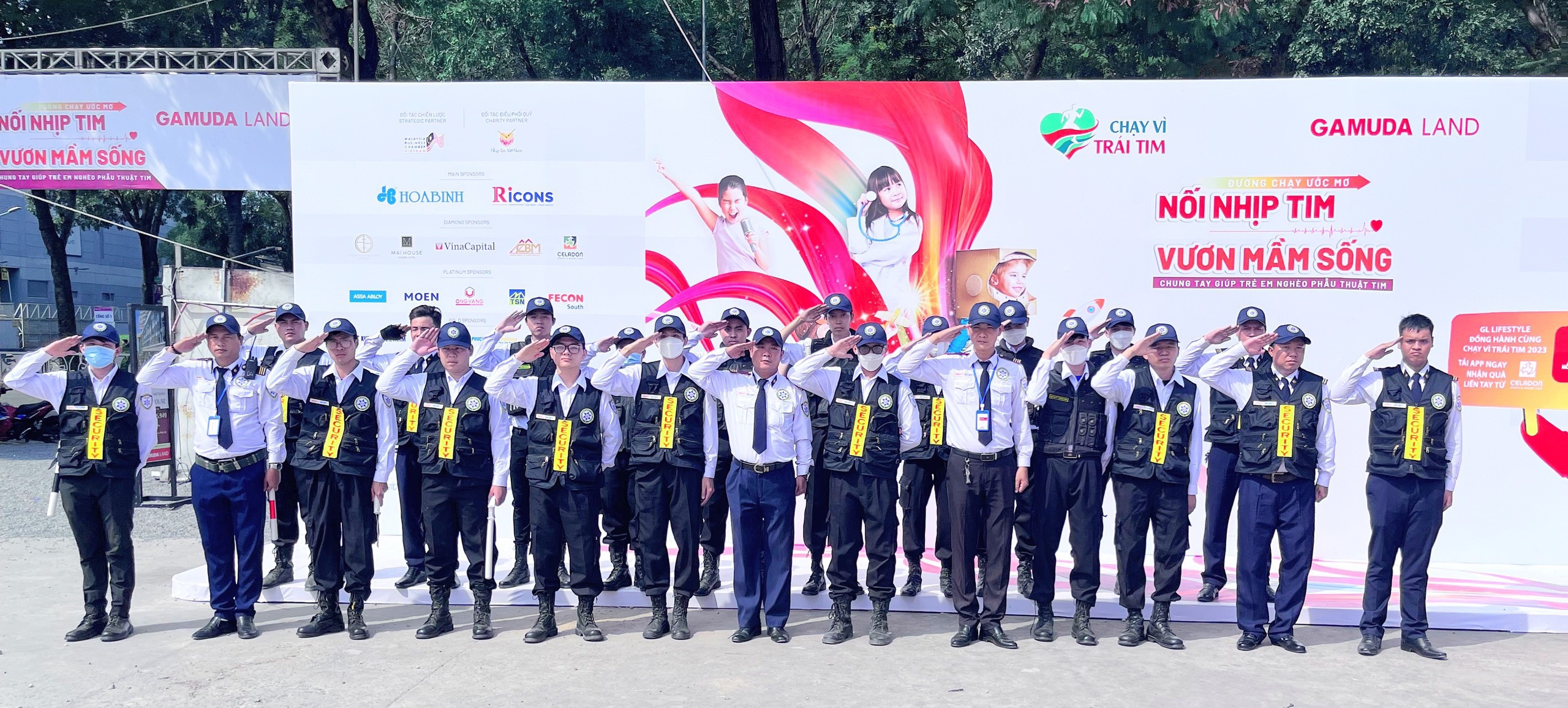 NHÂN VIÊN KUBET THỰC HIỆN NHIỆM VỤ DUY TRÌ AN NINH TRẬT TỰ ĐIỀU PHỐI GIAO THÔNG TẠI SỰ KIỆN CHẠY VÌ TRÁI TIM DO CĐT GAMUDA LAND TỔ CHỨC